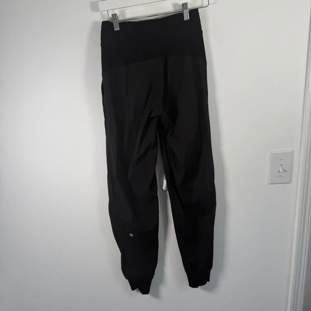 Lululemon Dance Studio Mid Rise Jogger Pants Full Length Black Travel Womens 2